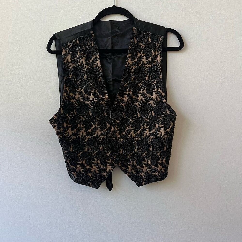 Kenar Women's Black Lined Snap Front Floral Beaded V-Neck Vest Size Medium